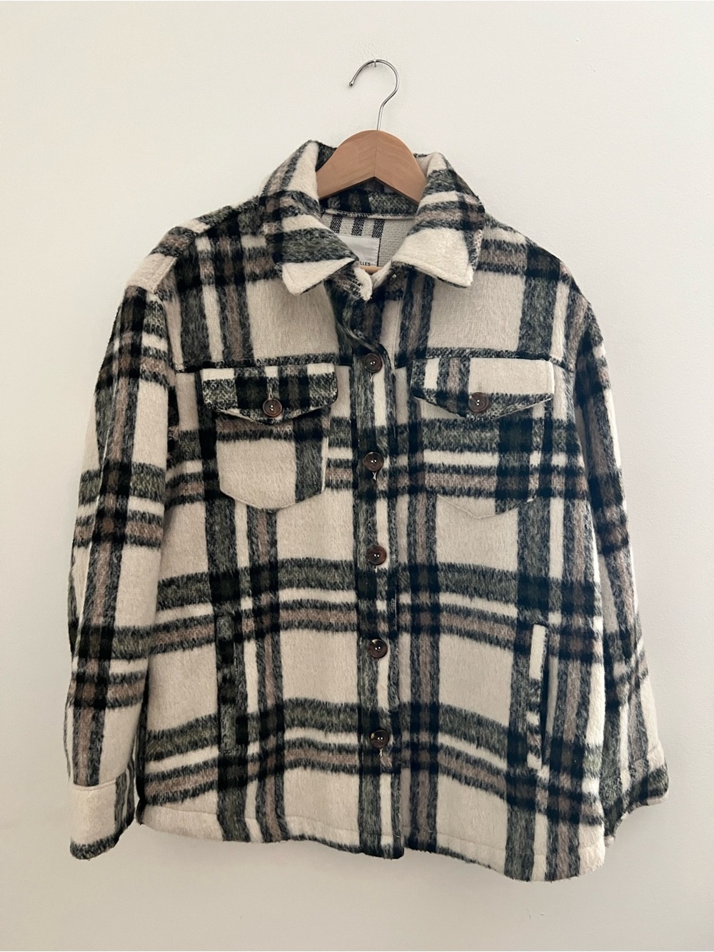 Avec Les Filles Black and Cream Plaid Button-Front Shirt Jacket Shacket
